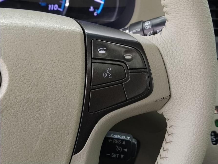Toyota Sienna III Екатеринбург  - изображение 12