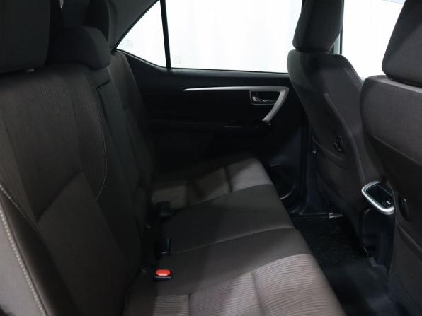 Toyota Fortuner II с пробегом 2019 года, цена 3 600 000 рублей, 95467 км, внедорожник, Автокод Объявления