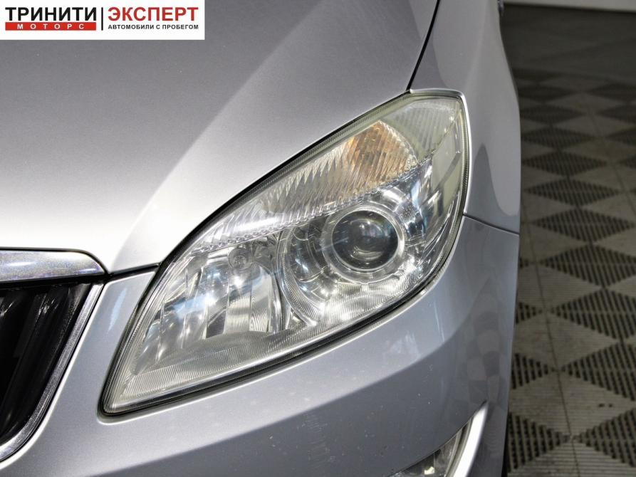 Skoda Fabia II Рестайлинг Белгород  - изображение 10