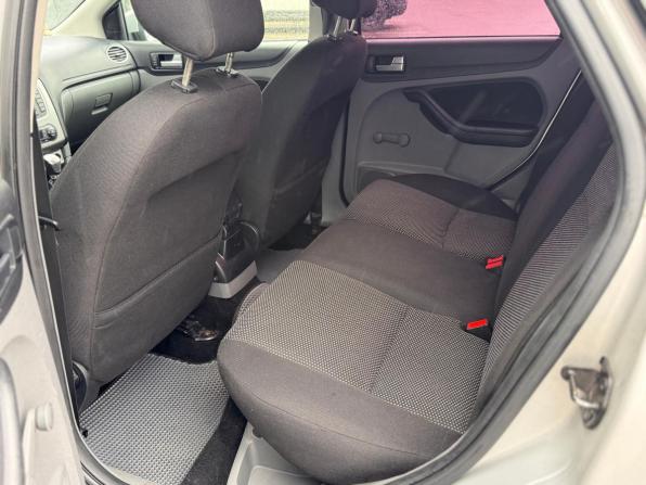 Ford Focus II Рестайлинг с пробегом 2010 года, цена 570 000 рублей, 256158 км, седан, Автокод Объявления