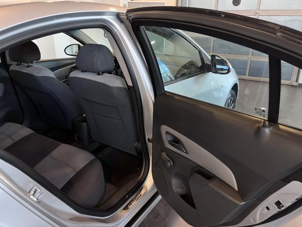 Chevrolet Cruze I с пробегом 2010 года, цена 635 000 рублей, 171801 км, седан, Автокод Объявления