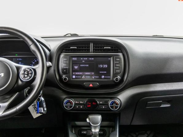 Kia Soul III с пробегом 2021 года, цена 1 698 000 рублей, 48073 км, хэтчбек, Автокод Объявления