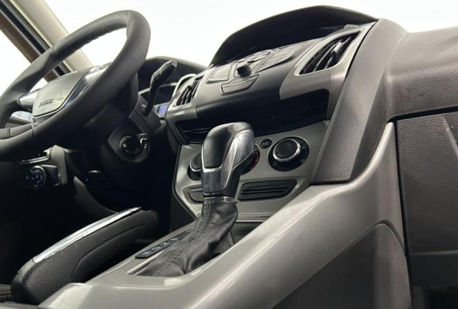 Ford Focus III с пробегом 2012 года, цена 670 000 рублей, 238382 км, хэтчбек, Автокод Объявления