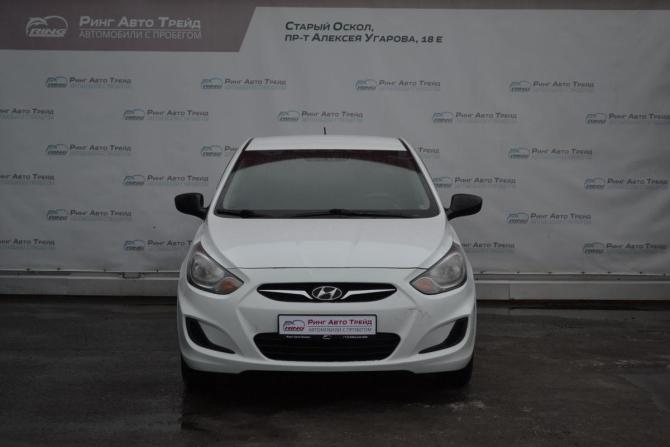 Hyundai Solaris I с пробегом 2014 года, цена 715 000 рублей, 170600 км, седан, Автокод Объявления