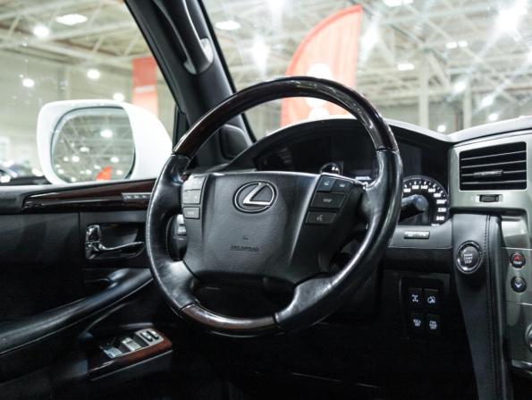 Lexus LX III Рестайлинг с пробегом 2013 года, цена 4 699 700 рублей, 234065 км, внедорожник, Автокод Объявления