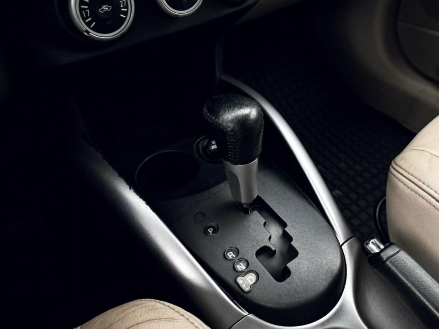 Mitsubishi Outlander II Екатеринбург  - изображение 13