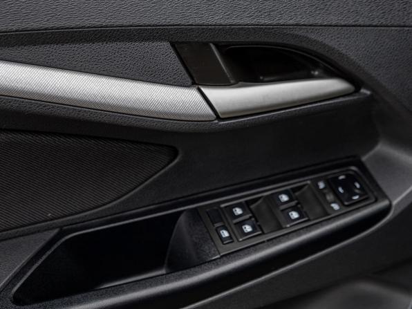 Lada (ВАЗ) Vesta I с пробегом 2019 года, цена 926 100 рублей, 151000 км, универсал, Автокод Объявления