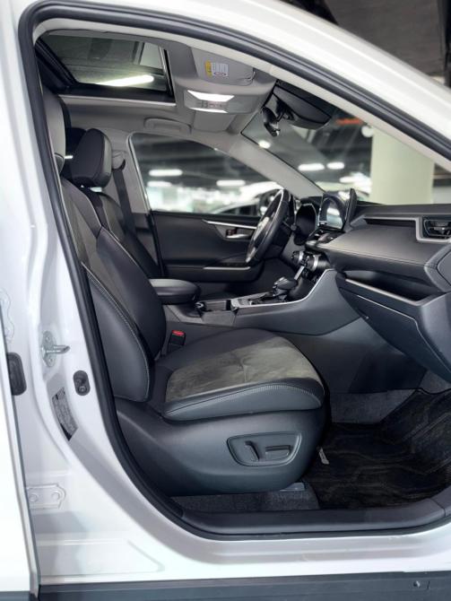 Toyota RAV4 V (XA50) Санкт-Петербург  - изображение 7