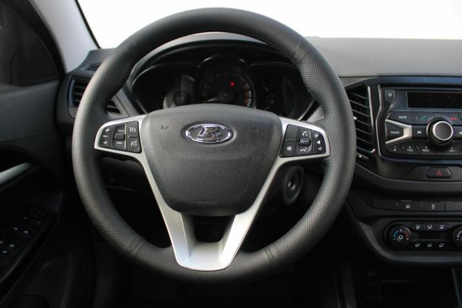 Lada (ВАЗ) Vesta I с пробегом 2020 года, цена 1 050 000 рублей, 52000 км, седан, Автокод Объявления