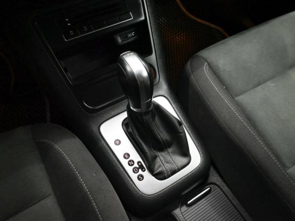 Volkswagen Tiguan I Рестайлинг с пробегом 2016 года, цена 1 390 000 рублей, 214052 км, внедорожник, Автокод Объявления