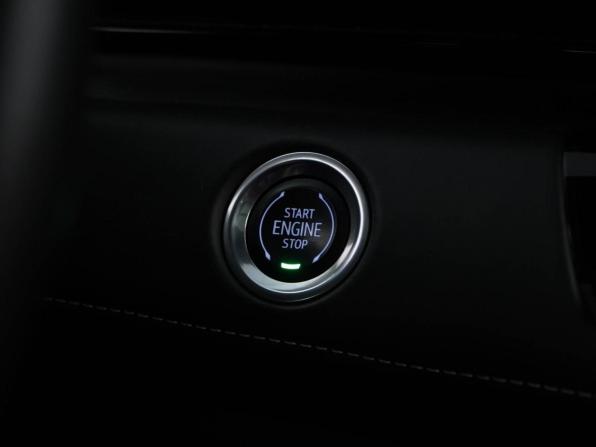 Cadillac Escalade V с пробегом 2021 года, цена 8 499 999 рублей, 92716 км, внедорожник, Автокод Объявления