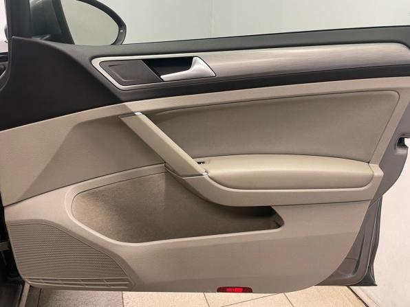 Volkswagen Golf VII с пробегом 2013 года, цена 1 048 000 рублей, 201000 км, хэтчбек, Автокод Объявления