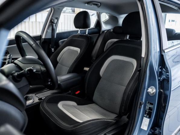 Kia Ceed II с пробегом 2012 года, цена 1 280 000 рублей, 163991 км, хэтчбек, Автокод Объявления
