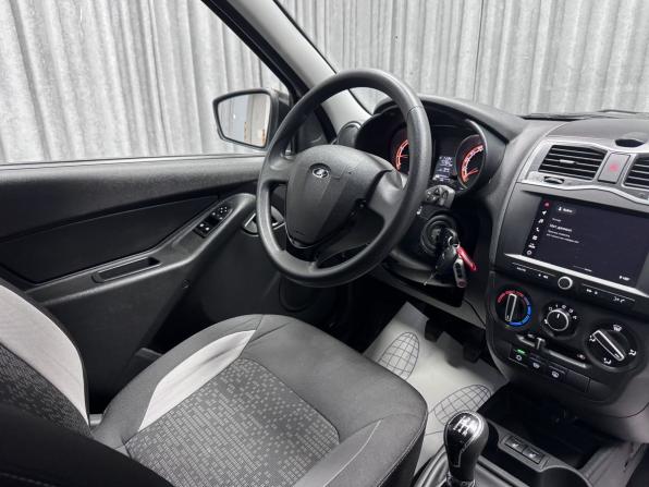Lada (ВАЗ) Granta I Рестайлинг с пробегом 2024 года, цена 995 000 рублей, 71794 км, универсал, Автокод Объявления