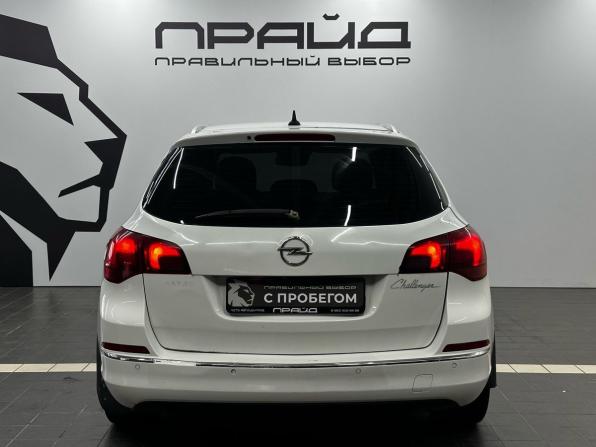 Opel Astra J Рестайлинг с пробегом 2013 года, цена 599 900 рублей, 366228 км, универсал, Автокод Объявления