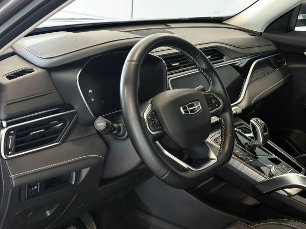 Geely Atlas Pro с пробегом 2023 года, цена 2 077 000 рублей, 75562 км, внедорожник, Автокод Объявления
