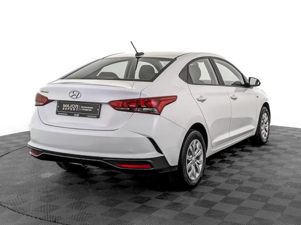 Hyundai Solaris II Рестайлинг с пробегом 2022 года, цена 1 575 000 рублей, 69491 км, седан, Автокод Объявления