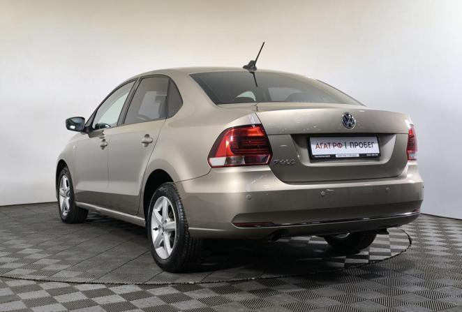 Volkswagen Polo V Рестайлинг с пробегом 2017 года, цена 1 299 000 рублей, 99536 км, седан, Автокод Объявления