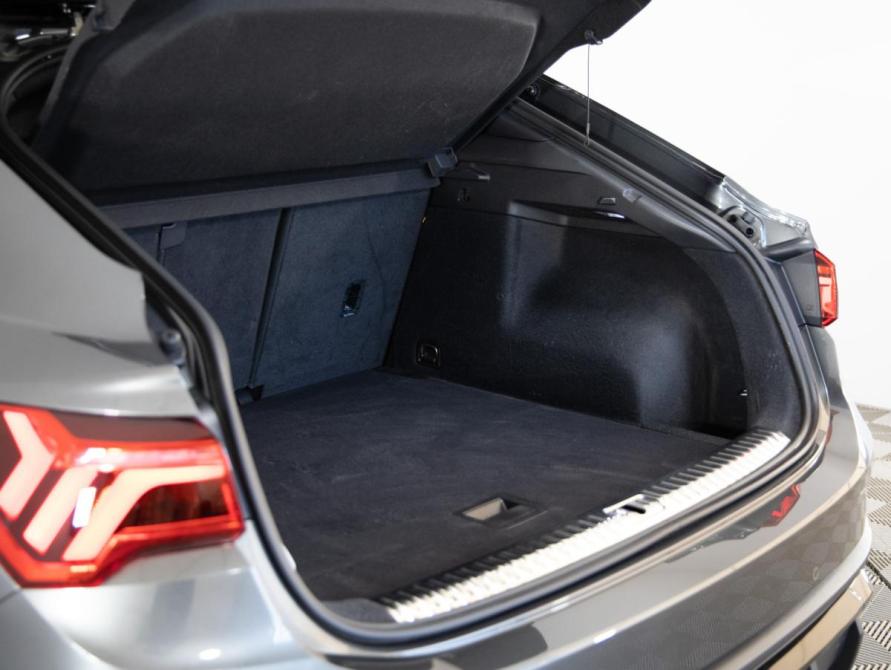 Audi Q3 Sportback II (F3) Санкт-Петербург  - изображение 28