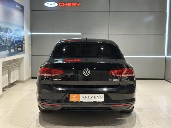 Volkswagen Passat B8 с пробегом 2015 года, цена 1 466 000 рублей, 130000 км, седан, Автокод Объявления