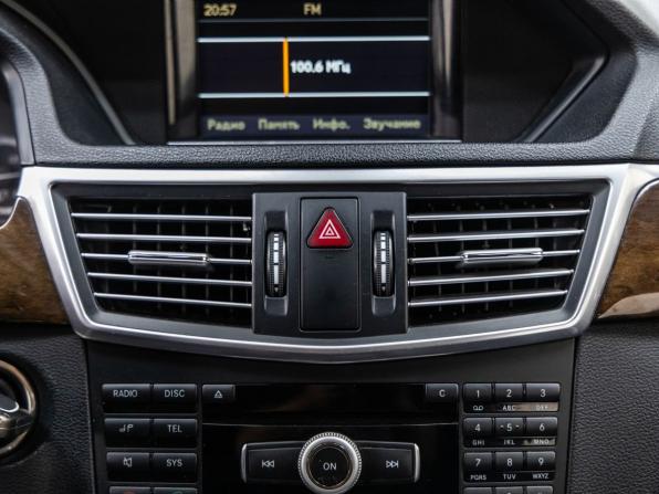 Mercedes-Benz E-Класс IV (W212 S212 C207) с пробегом 2011 года, цена 1 348 000 рублей, 221738 км, седан, Автокод Объявления