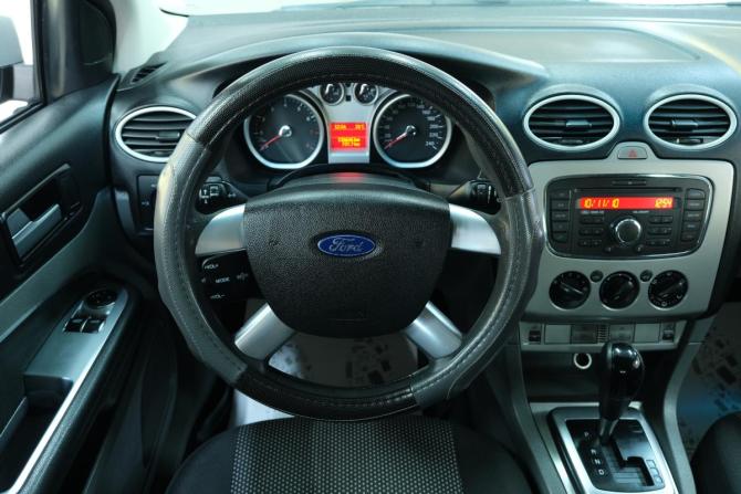 Ford Focus II Рестайлинг с пробегом 2010 года, цена 799 000 рублей, 134000 км, хэтчбек, Автокод Объявления