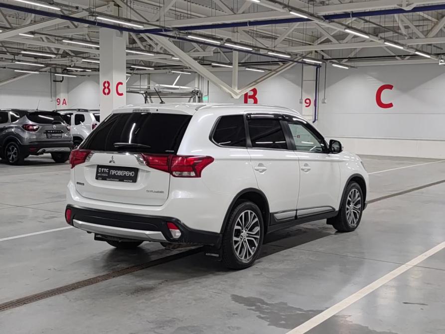 Mitsubishi Outlander III Рестайлинг 2 Казань  - изображение 6