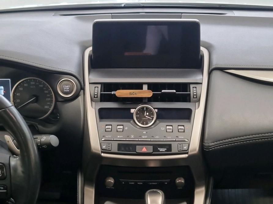 Lexus NX I Рестайлинг Омск  - изображение 9