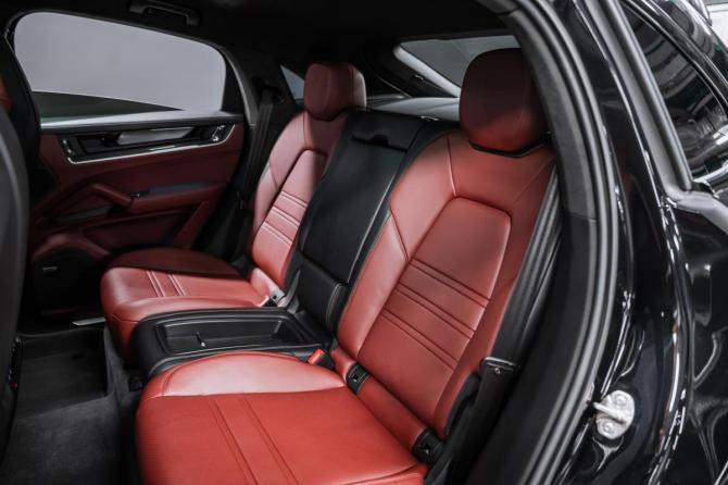 Новый Porsche Cayenne III Рестайлинг 2025 года, цена 18 900 000 рублей, внедорожник, Автокод Объявления