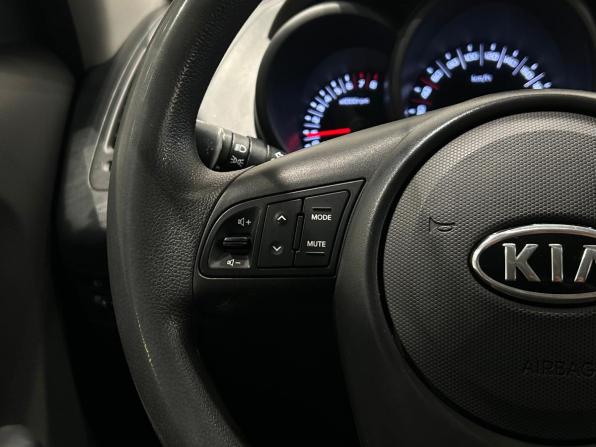 Kia Soul I с пробегом 2011 года, цена 549 000 рублей, 320002 км, хэтчбек, Автокод Объявления