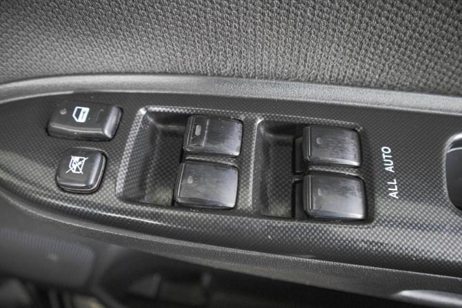 Toyota Wish I с пробегом 2005 года, цена 769 000 рублей, 235000 км, компактвэн, Автокод Объявления
