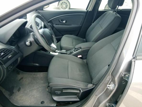 Renault Fluence I с пробегом 2010 года, цена 620 000 рублей, 194000 км, седан, Автокод Объявления