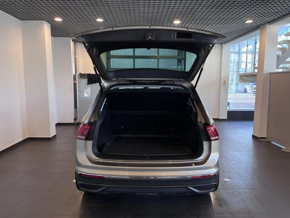 Volkswagen Tiguan II Рестайлинг с пробегом 2020 года, цена 3 560 000 рублей, 90600 км, внедорожник, Автокод Объявления