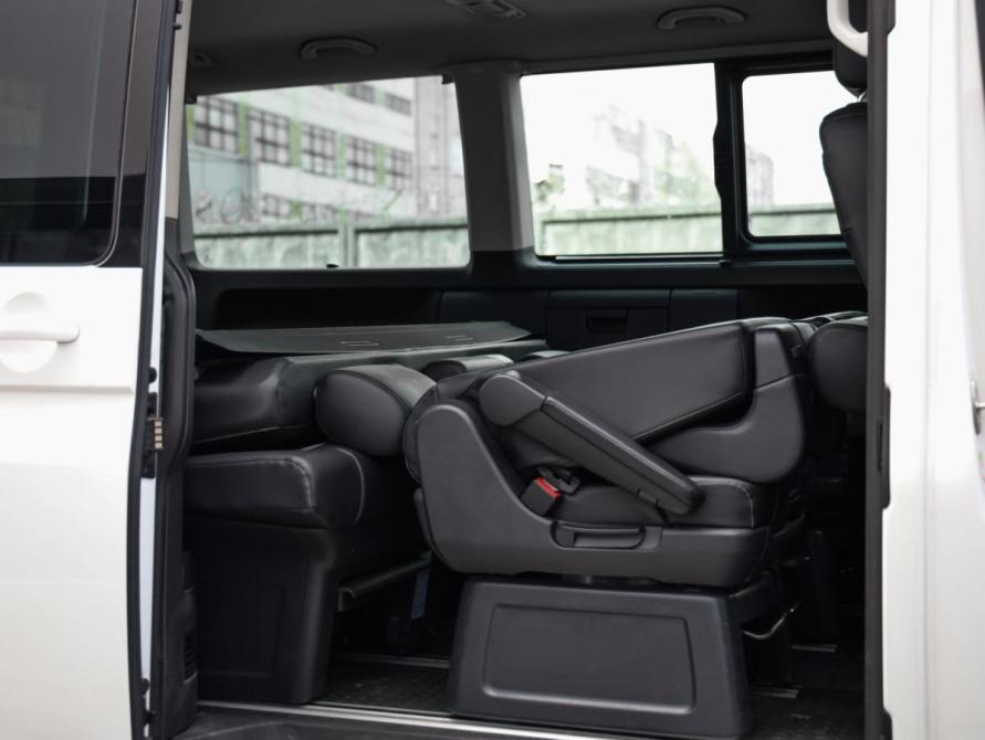 Volkswagen Multivan T6 Рестайлинг Санкт-Петербург  - изображение 29