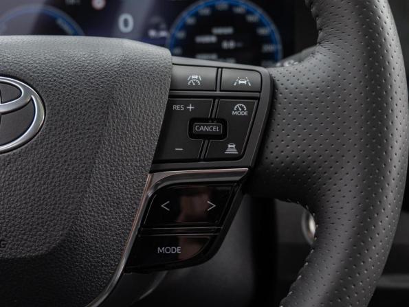 Toyota Camry IX (XV80) China Market с пробегом 2026 года, цена 4 240 000 рублей, 31 км, седан, Автокод Объявления