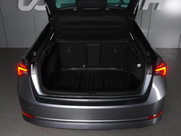 Skoda Octavia IV (A8) с пробегом 2020 года, цена 2 139 000 рублей, 143431 км, лифтбек, Автокод Объявления