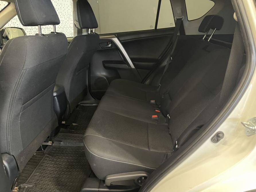 Toyota RAV4 IV (XA40) Рестайлинг Москва  - изображение 8