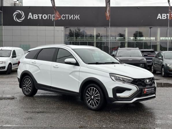 Lada (ВАЗ) Vesta I Рестайлинг (NG) с пробегом 2024 года, цена 1 588 000 рублей, 12223 км, универсал, Автокод Объявления