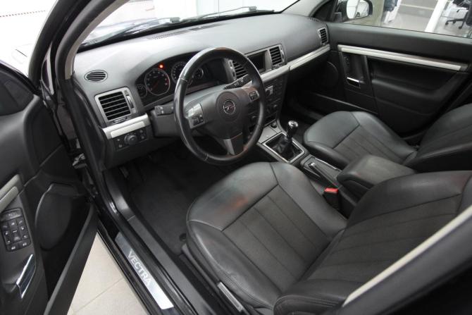 Opel Vectra C Рестайлинг с пробегом 2007 года, цена 560 000 рублей, 120500 км, седан, Автокод Объявления