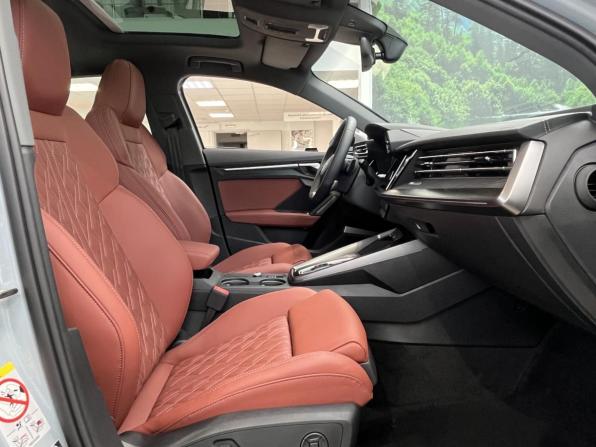 Новый Audi A3 IV (8Y) Рестайлинг 2026 года, цена 4 150 000 рублей, хэтчбек, Автокод Объявления