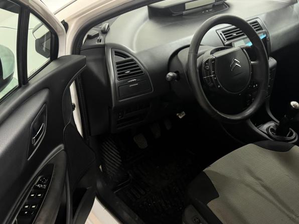 Citroen C4 I Рестайлинг с пробегом 2010 года, цена 330 000 рублей, 240214 км, хэтчбек, Автокод Объявления