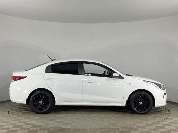 Kia Rio IV с пробегом 2018 года, цена 1 059 000 рублей, 182768 км, седан, Автокод Объявления