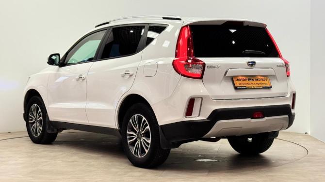 Geely Emgrand X7 I Рестайлинг 2 с пробегом 2018 года, цена 1 260 000 рублей, 98455 км, внедорожник, Автокод Объявления