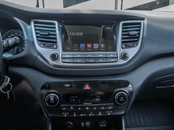 Hyundai Tucson III с пробегом 2015 года, цена 2 090 000 рублей, 83953 км, внедорожник, Автокод Объявления