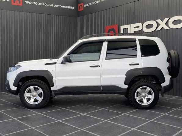 Lada (ВАЗ) Niva Travel I с пробегом 2022 года, цена 937 000 рублей, 58670 км, внедорожник, Автокод Объявления