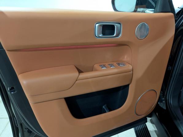 Li Auto (Lixiang) L9 I с пробегом 2024 года, цена 6 750 000 рублей, 56670 км, внедорожник, Автокод Объявления