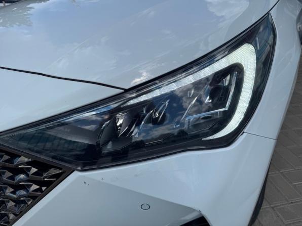 Hyundai Solaris II Рестайлинг с пробегом 2021 года, цена 1 599 900 рублей, 98870 км, седан, Автокод Объявления
