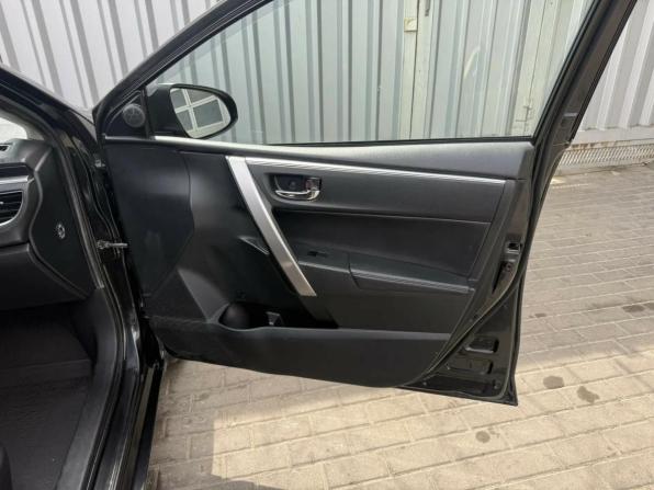 Toyota Corolla XI (E160 E170 E180) с пробегом 2013 года, цена 1 159 000 рублей, 280368 км, седан, Автокод Объявления