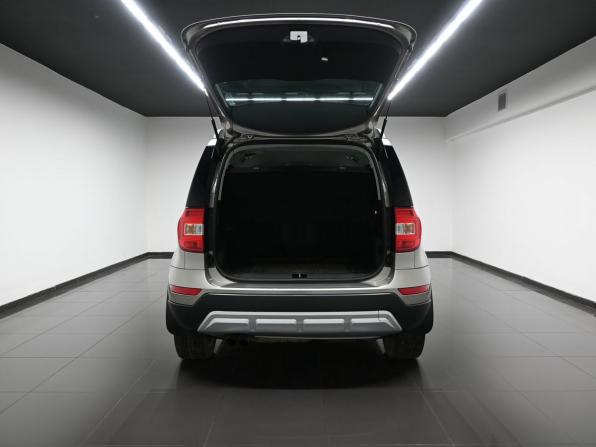 Skoda Yeti I Рестайлинг с пробегом 2014 года, цена 1 495 000 рублей, 131437 км, внедорожник, Автокод Объявления