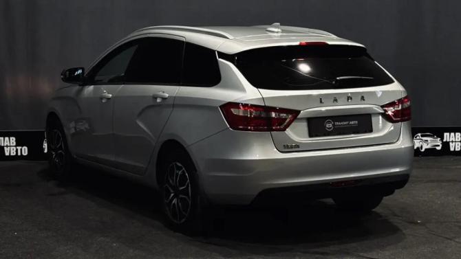Lada (ВАЗ) Vesta I с пробегом 2021 года, цена 1 270 000 рублей, 60265 км, универсал, Автокод Объявления